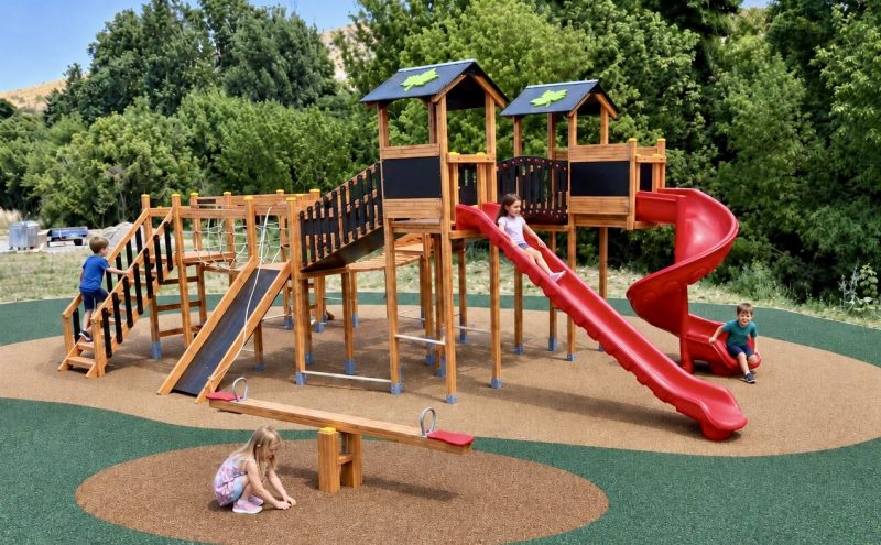Earth Nature Playgrounds – children's outdoor play system